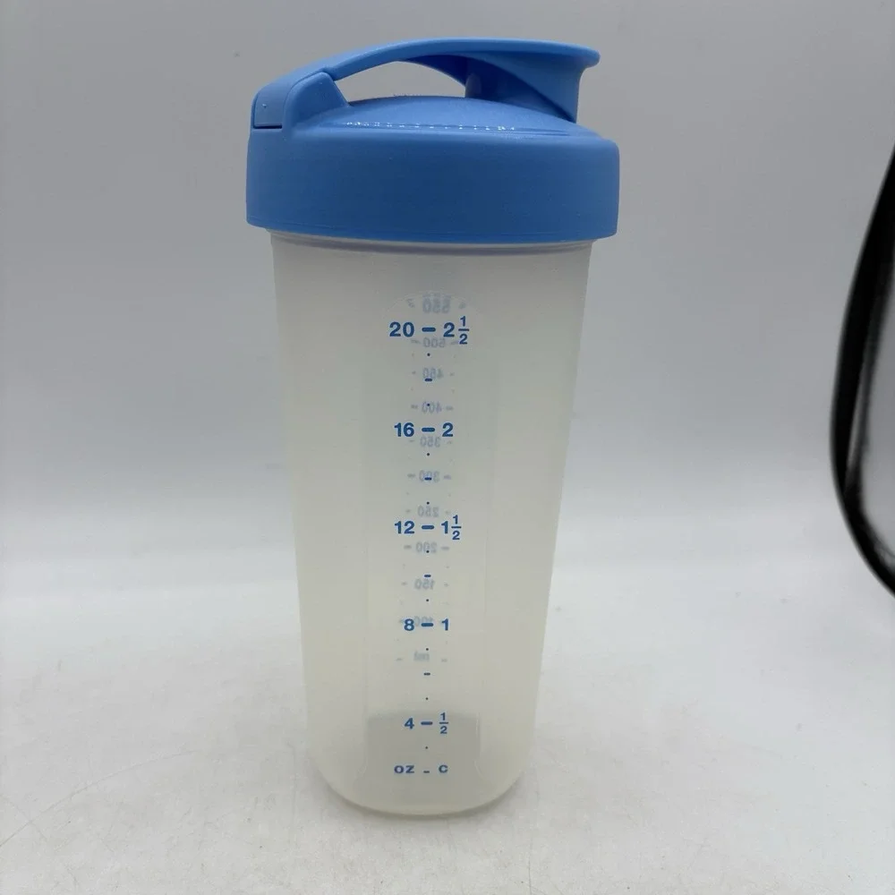 Tupperware Bottle Container Quick Shake 23 oz Clear Blue Lid Purple Insert 3 Pc
